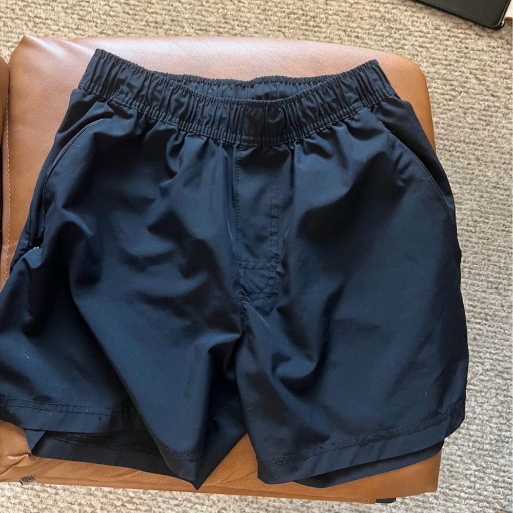 Men’s running shorts